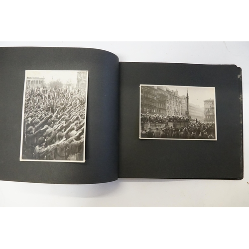 323 - An interesting Nazi period Photograph Album with views of Frankfurt depicting Rallies, Processions, ... 