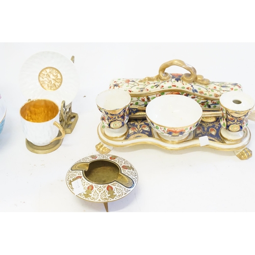 833 - A Crown Derby designed Stand Dish with Inkwell Ponce & Pen Container, a Victorian Jug, a Potpourri, ... 