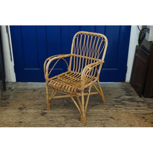 569 - A Vintage Cane Chair in Excellent Condition.