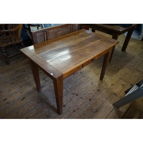 564 - A Chestnut & Oak Three Board Side Table resting on square legs. Measuring: 115cms x 68cms x 74cms hi... 