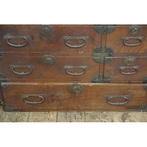 540 - A Japanese Oak Multi Drawers Chest of Drawers with Iron Mounts & Mon decoration. Measuring: 85cms ac... 