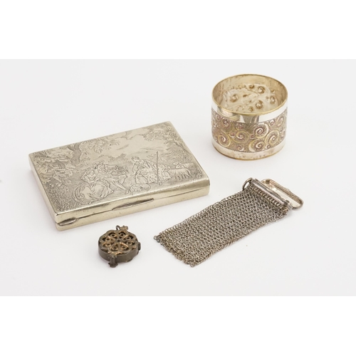 113 - Various silver plate, to include cigarette box, coin purse etc.