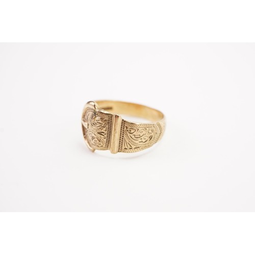 150 - A 9ct gold buckle design ring. Weight 4.5g. Size R.