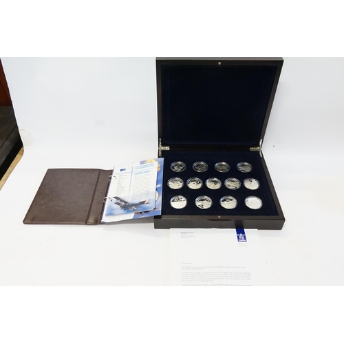 256 - A Royal Mint Collection of 13 x Silver Proof $25 Coins of 