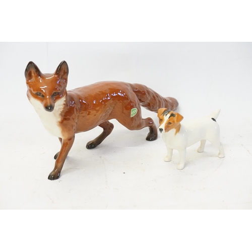 841 - A Beswick study of a Beagle & one of a Fox.