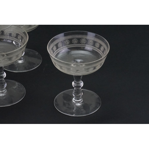 779 - A Set of 11 Vintage Champagne Glasses.