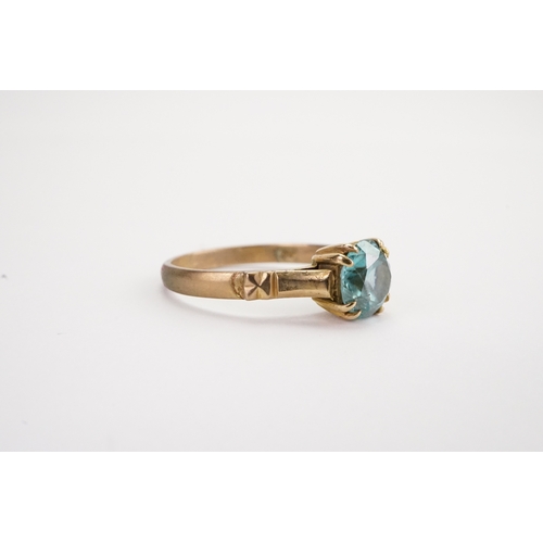 156 - A 14k gold Zircon mounted ring. Weight: Size: