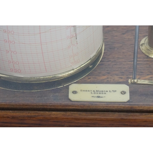 784 - A Vintage Barograph made by 