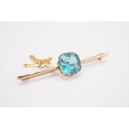 95 - A 9ct Gold Brooch set with a possible zircon in Case.