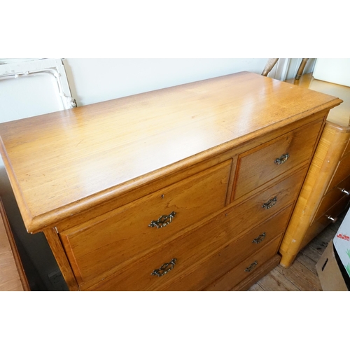 515 - A Victorian Oak Straight Front Chest of Two Short over Three Long Drawers with Brass Ring Handles. M... 