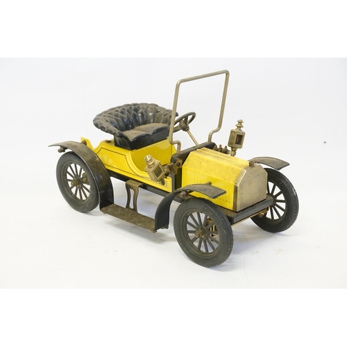 496 - A George Carette Jan Blenken FORD MODEL T Tin Plate Car in Yellow & Black in Good Original Condition... 