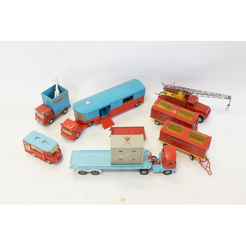 86 - A Collection of Original 1960s Good Condition some repainted Corgi Chipperfield's to include a 503 G... 