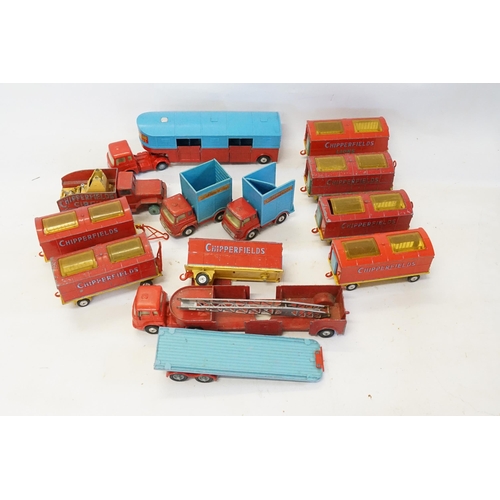 87 - A Collection of Original 1960s Good Condition some repainted Corgi Chipperfield's to include 2 x 503... 