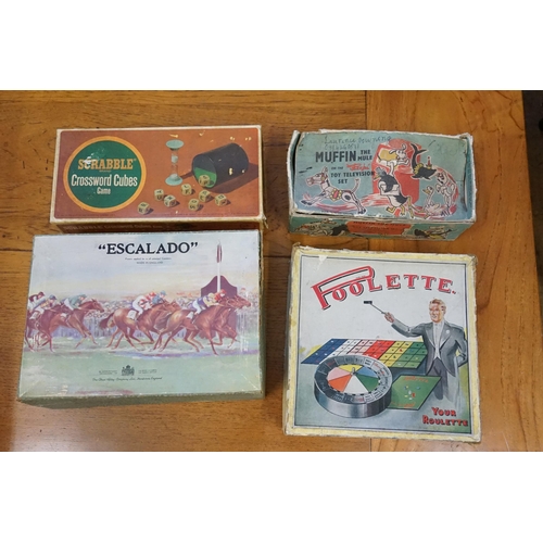 558 - A Collection of 1950s Games to include 