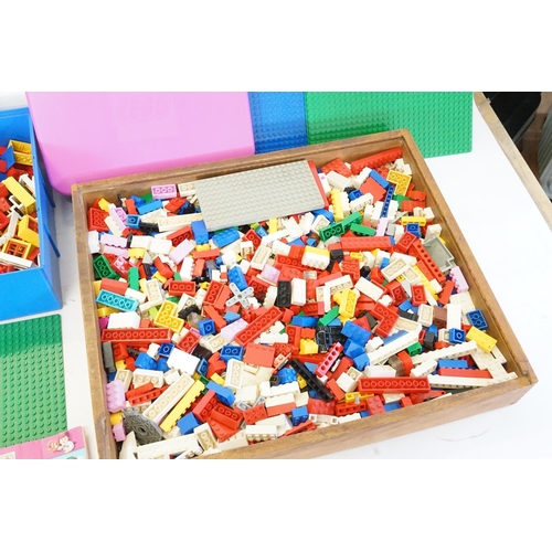 602 - A Large Collection of Original Old & New LEGO to include Figures, Bricks, Windows, Large & Small Bas... 