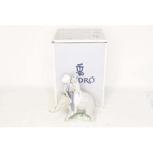 631 - A Lladro No: 05352 