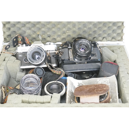 327 - A Camera Steel Case containing a 