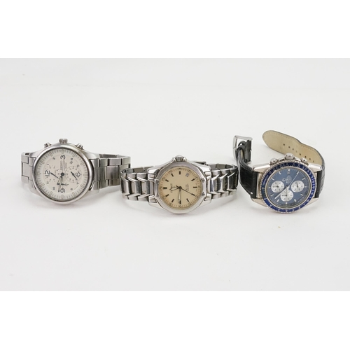 153 - A Collection of Three Vintage Gentleman's Watches to include a Seiko Stainless Steel Chronograph 100... 