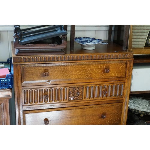 414 - A Lincolnshire Chip & Floral Carved Chest of Drawers. Measuring: 83cms across x 111cms high x 46cms ... 