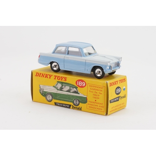 1015 - A Scarce model of a Dinky No: 189 