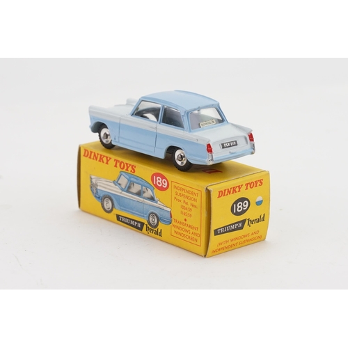 1015 - A Scarce model of a Dinky No: 189 