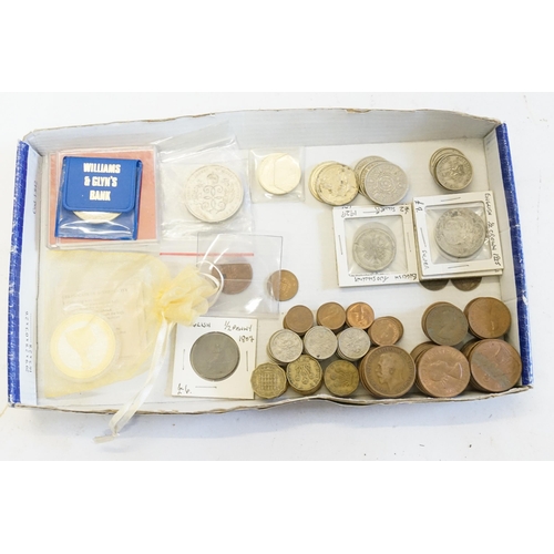 296 - A collection of U.K. Coins to include 4 x Half Crowns, 6 x Two Shillings, 5 x One Shillings, 15 x 3d... 