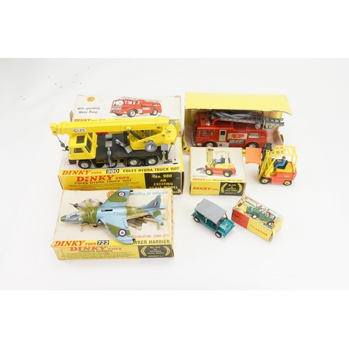 1023 - A Collection of Five Boxed 1970s Dinky models to include 285 