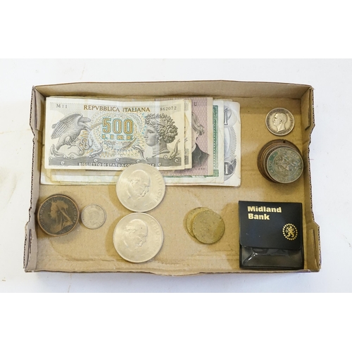 292 - A Tray of Coins & Notes to include Two Churchill Commemorative Coins, Pennies, 2 x J. Sainsbury Toke... 