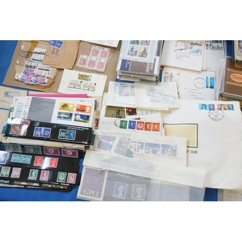 322 - A General Collection of Stamps to include FDC's, Mint Stamps, 1960s, 1970s & 1980s. Needs Viewing.