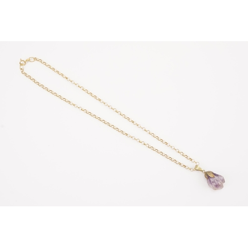 113 - A 9ct Hooped Link Chain hung with an Amethyst Stone. Chain Weighing 4 Grams.