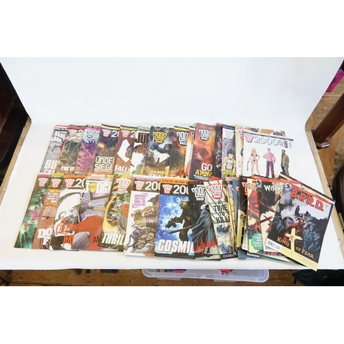 1066 - A Collection Judge Dredd Magazines & 2000AD Comics, etc.