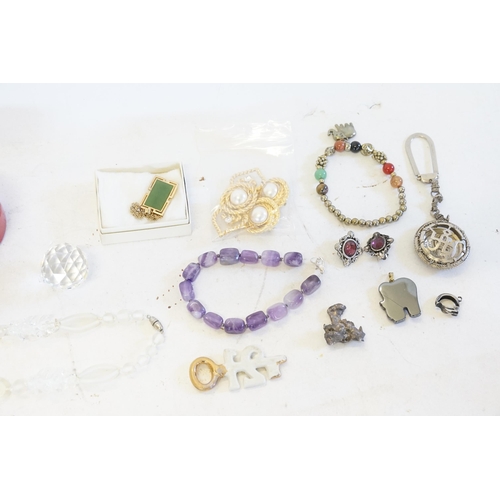 248 - A Collection of Costume Jewellery to include an Amethyst Bracelet, Earrings, etc.