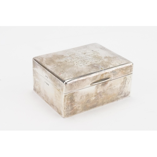 73 - A 1939 Walker & Hall silver cigarette box, presented by The Southampton Shipping Golfing Society to ... 