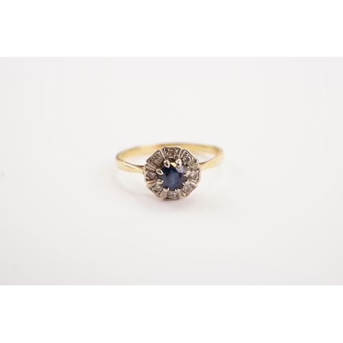 198 - A 18ct gold Sapphire and diamond set ring. Weight 2.9g. Size S.