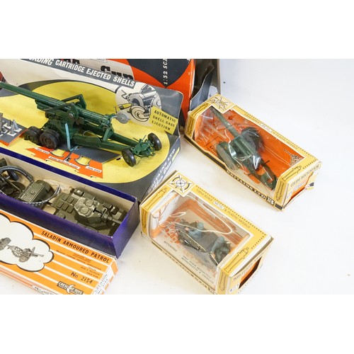 1010 - A Collection of Military Britains models & Crescent Models to include a Britains No: 9745 