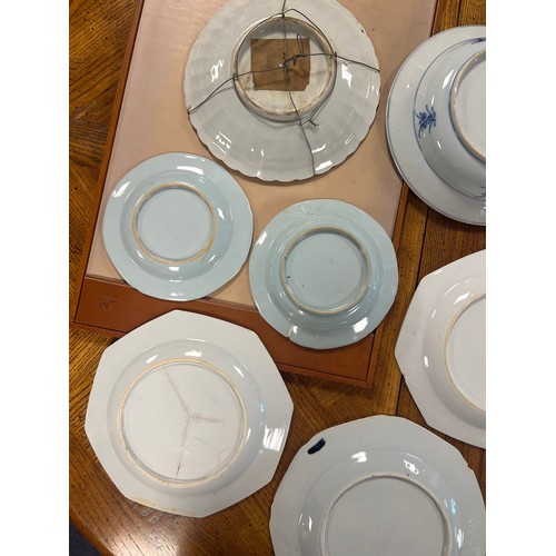 443 - A Collection of Chinese Export Hexagonal Tea Plates, Dinner Plates, Saucer Dishes & a Kutani Plate.