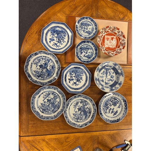 443 - A Collection of Chinese Export Hexagonal Tea Plates, Dinner Plates, Saucer Dishes & a Kutani Plate.