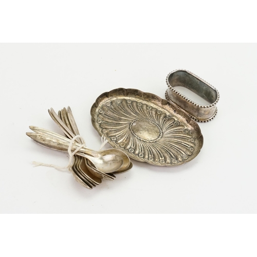 36 - A Silver Pin Dish (weight: 40g) along with .90 and 855 marked spoons and a napkin ring.