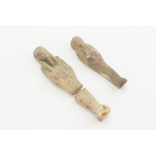 426 - Two ancient Egyptian Shabti figures of servants, in a pale stone colour. One with a single break. 8c... 