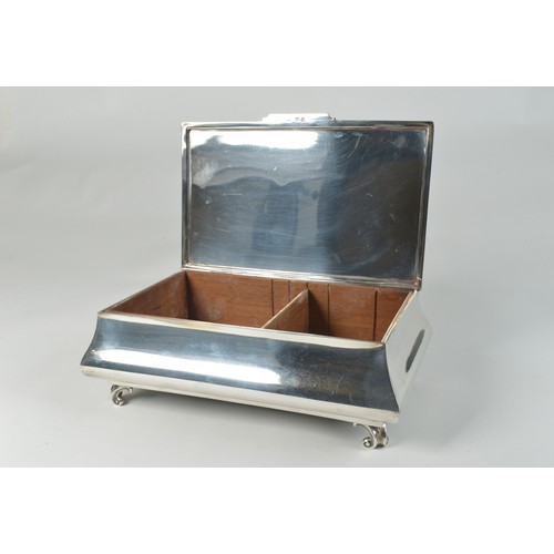 26 - A Lovely Silver Cigar Box with a Fitted Lid, Lead Base & Wooden inner. Maker: H. & H. Weighing: 781 ... 