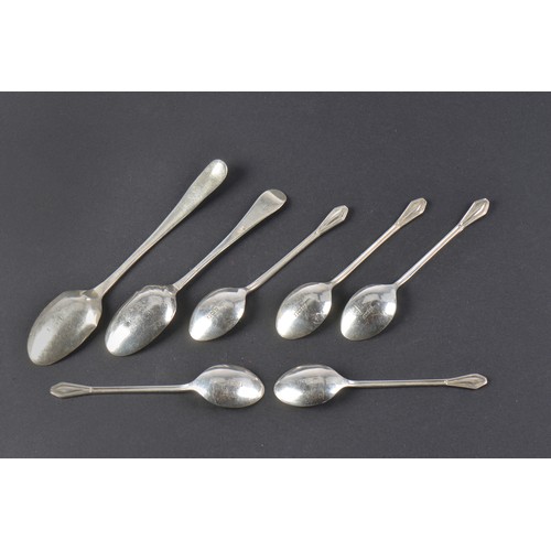 44 - Two Georgian Silver Tea Spoons & modern Silver Coffee Spoons. Weighing: 53 grams.