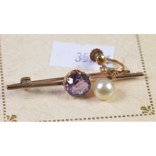 127 - A Amethyst Bar Brooch, a Victorian Bar Brooch, Two Pearl Earrings & a Olivine set Brooch. Weighing: ... 