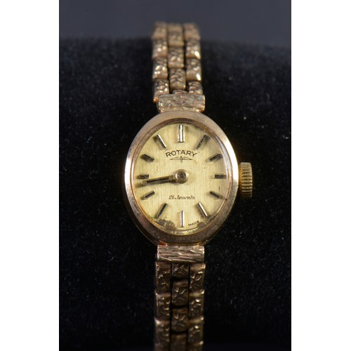 225 - A Ladies 9ct Gold Bark Effect Wristwatch on a Flexible Bracelet by 