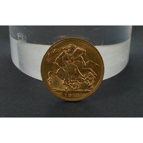 233 - A Full Gold Sovereign dated 1915 (B P) for Perth, Australia. Weighing: 8.0 grams.