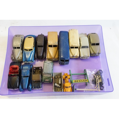 918 - A Tray of Original Dinky models to include Cars, Bus, Ambulance, Dunlop Tyre Rack, etc. All in varyi... 