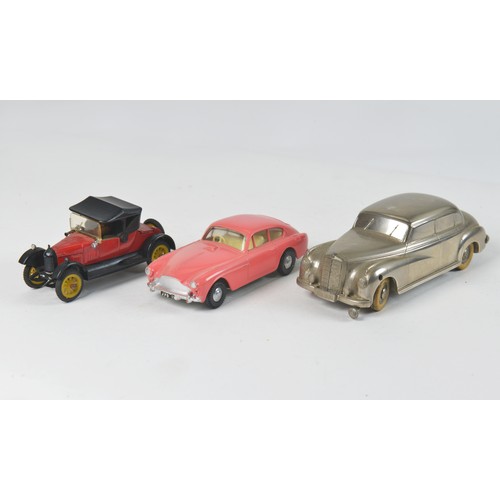 977 - A Scarce Prameta Mercedes-Benz 300 in Chrome finish, a Spot-On Aston Martin in Pink & a Spot-On Bull... 