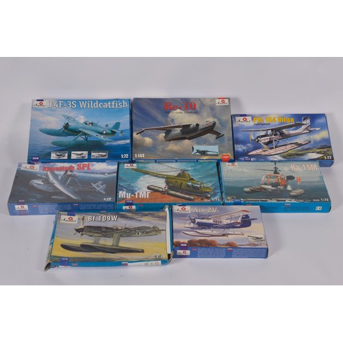 1043 - A Collection of 8 x Unmade Plastic Kits to include 6 x 1/72nd Scale Numbers 7278, 7238, 7271, 7275, ... 