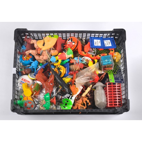 1063 - A Tray of Vintage Plastic Animals to include some Britains along with wooden Buildings, Plastic Buil... 