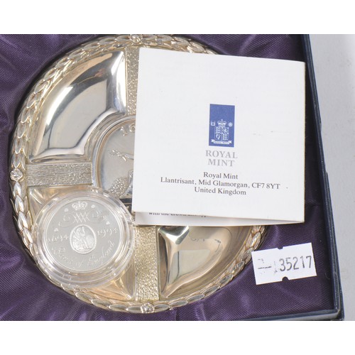 19 - A Silver Christopher Lawrence Bank of England 300th Anniversary Dish in Original Box along with a ba... 