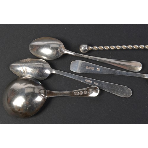 28 - A Georgian Silver & engraved Caddy Spoon and various Silver Tea Spoons. Weighing: 60 grams.